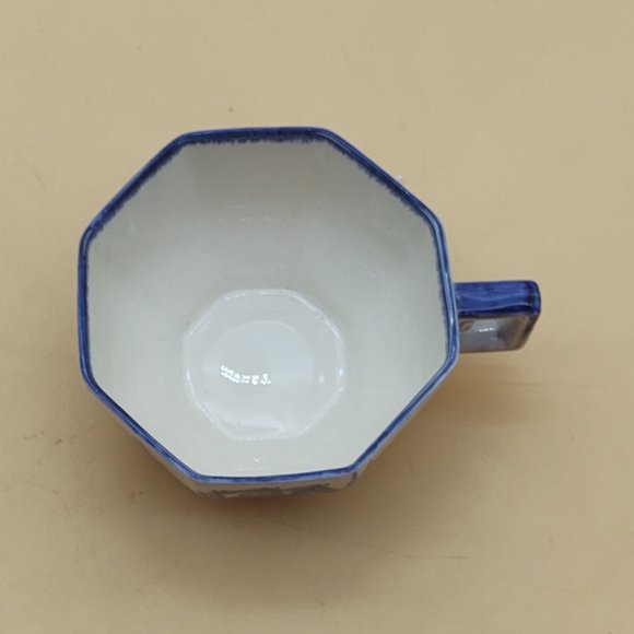 Vintage Tea cup & Saucer -Royal Doulton Norfolk - Picture 8 of 11